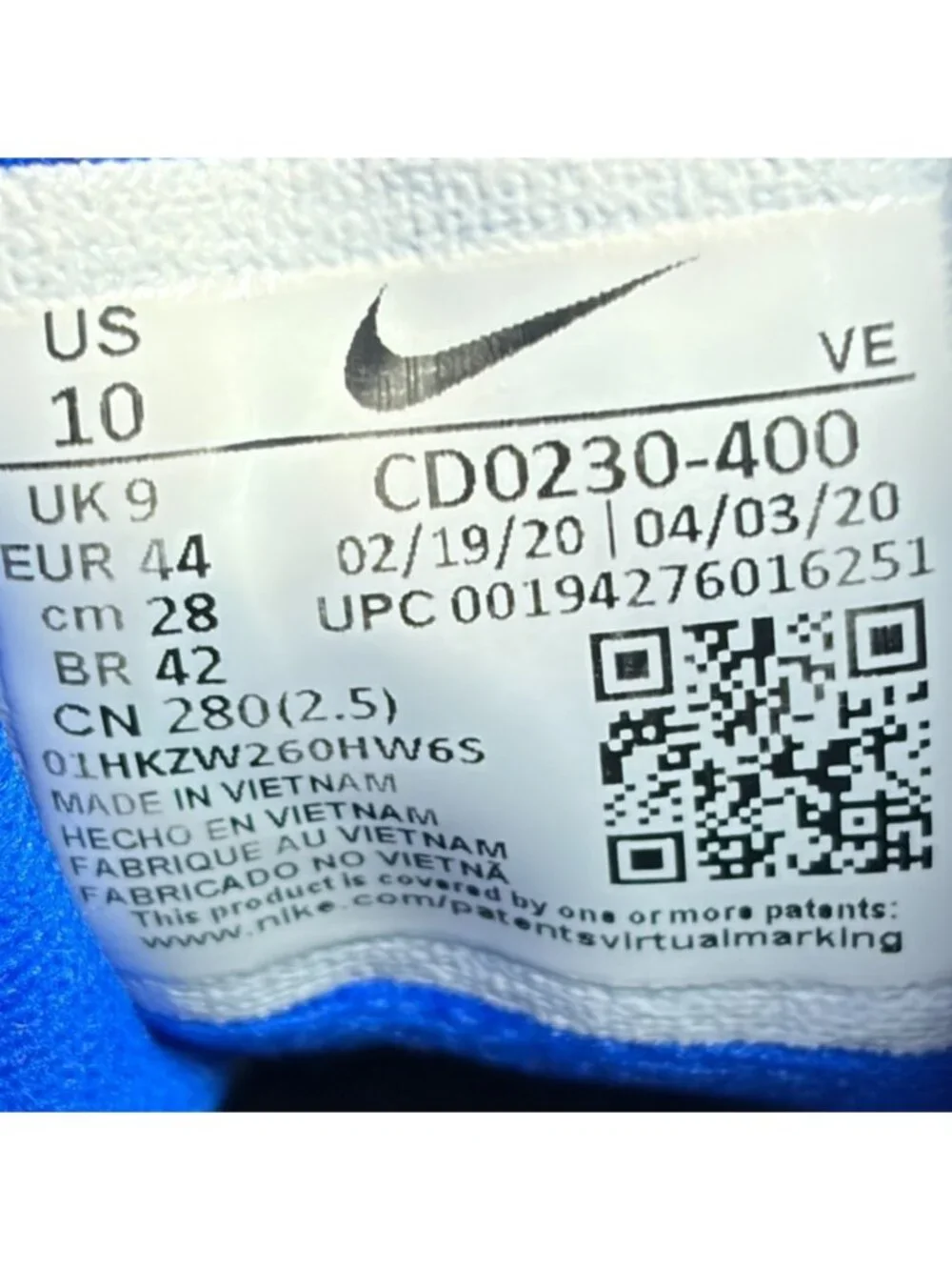Nike Quest 3 Mens Size 10 Blue Black Athletic Running Walking Shoes Sneakers